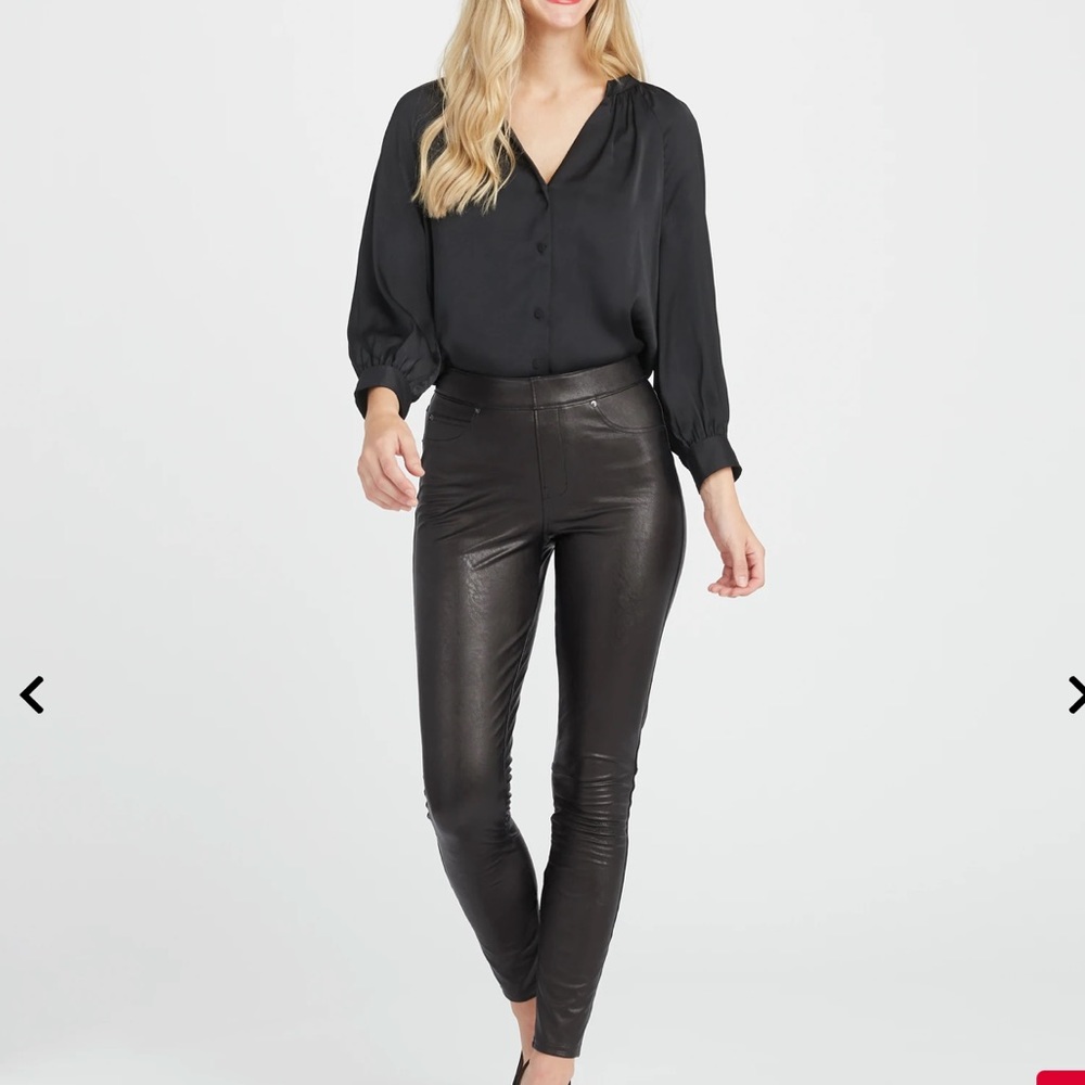 Spanx leather like ankle skinny pant